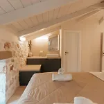 Novel Villa With Private Pool - Sleeps 14, By Zantewize Villa *