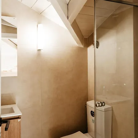 Novel With Private Pool - Sleeps 14, By Zantewize Pandokrátor