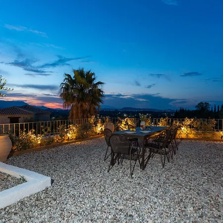 Novel With Private Pool - Sleeps 14, By Zantewize Pandokrátor
