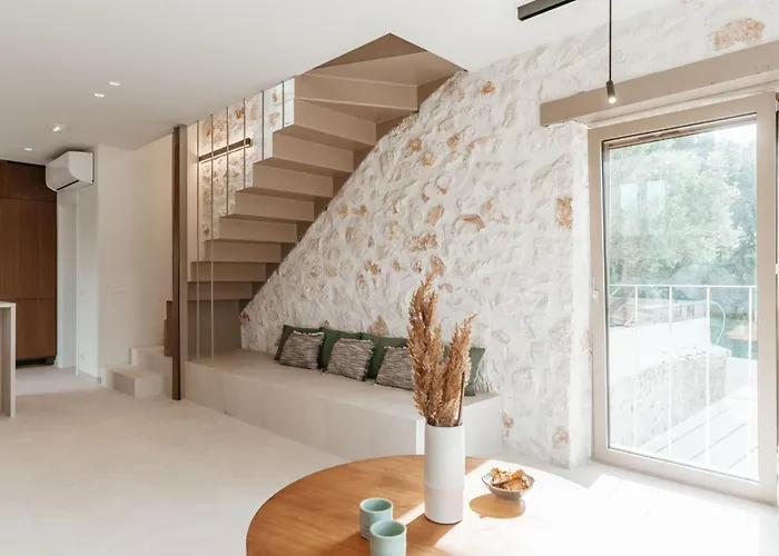 Βίλα Novel With Private Pool, By Zantewize *